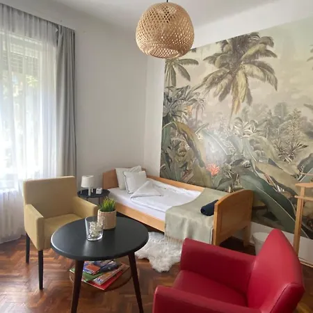 Flora Apartment Νόβι Σαντ Εξωτερικό φωτογραφία