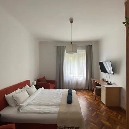 Flora Apartment Νόβι Σαντ Εξωτερικό φωτογραφία