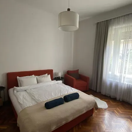 Flora Apartment Νόβι Σαντ Εξωτερικό φωτογραφία