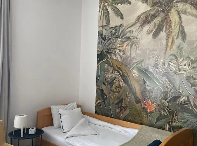 Flora Apartment